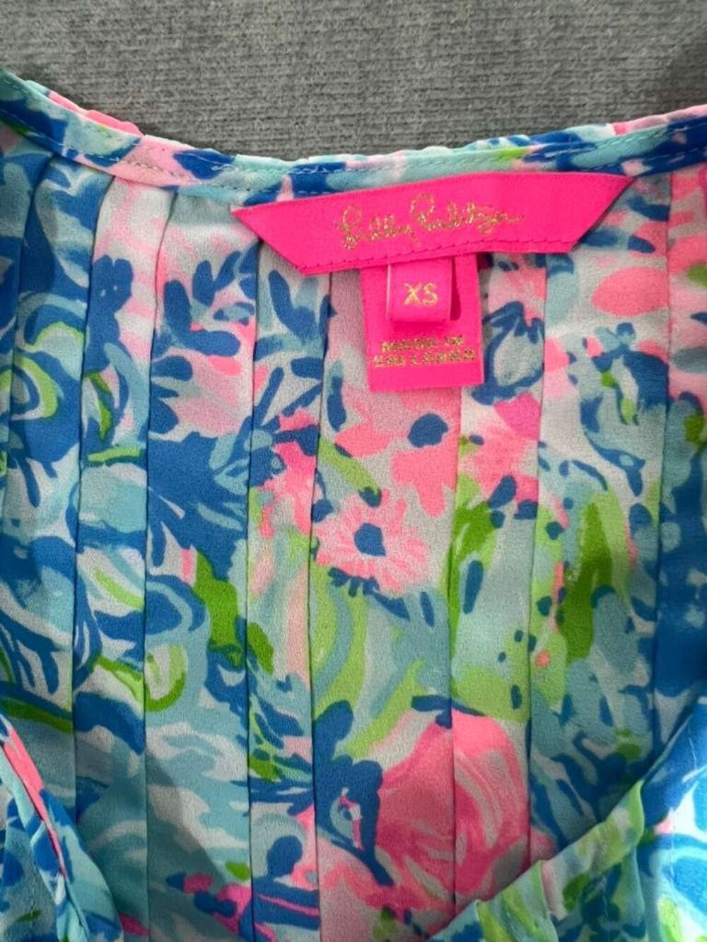 Lilly Pulitzer XS Tropical Floral Tassel Tunic Blouse Blue Pink - Picture 6 of 10